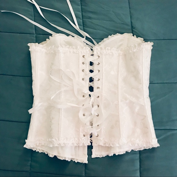 White Corset - Picture 2 of 5